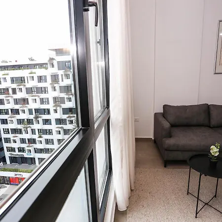 Luxury Square 21